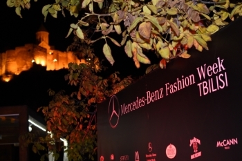 Mercedes-Benz Fashion week Tbilisi 2015 ბესარიონის ჩვენებით და ბომონდური წვეულებით დაიხურა Rating