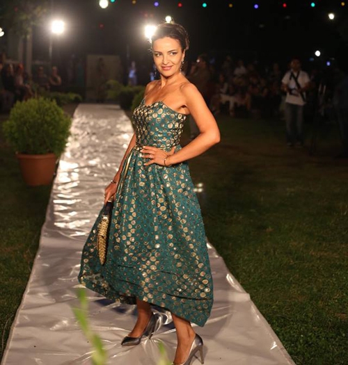 ეკა ჩხეიძე დროს ოჯახურ გარემოში ატარებს - მსახიობის ულამაზესი ქალიშვილის ფოტოები Rating