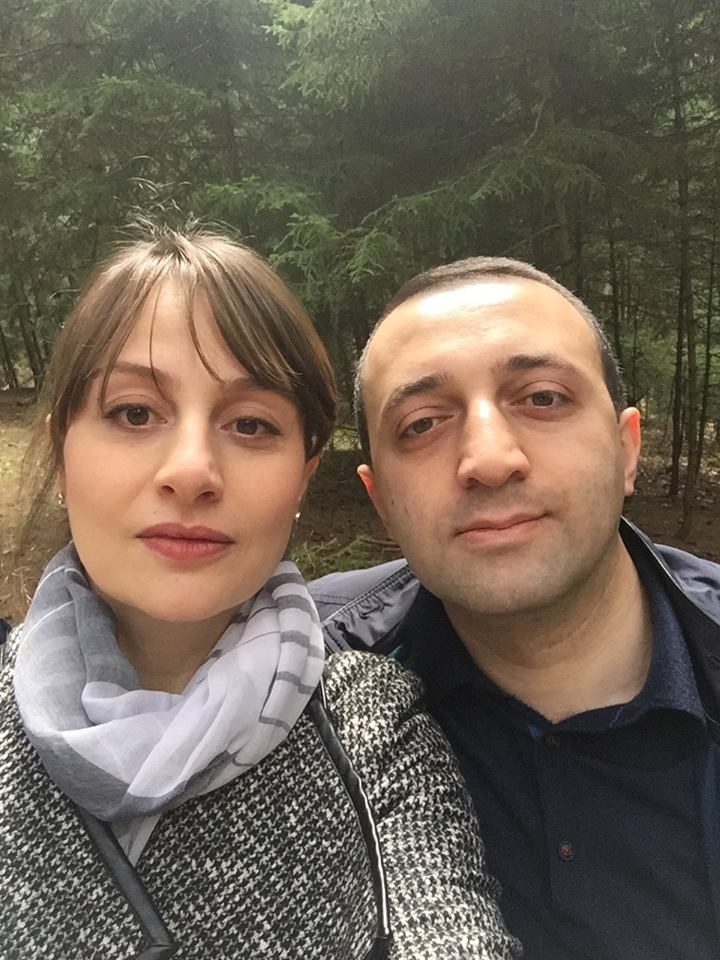 სად ისვენებენ ფეხმძიმე ნუნუკა თამაზაშვილი და ყოფილი პრემიერ-მინისტრი(+ ფოტოები) Rating