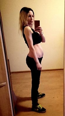 ფეხმძიმე ნუკა კვალიაშვილმა მუცელი გამოაჩინა Rating
