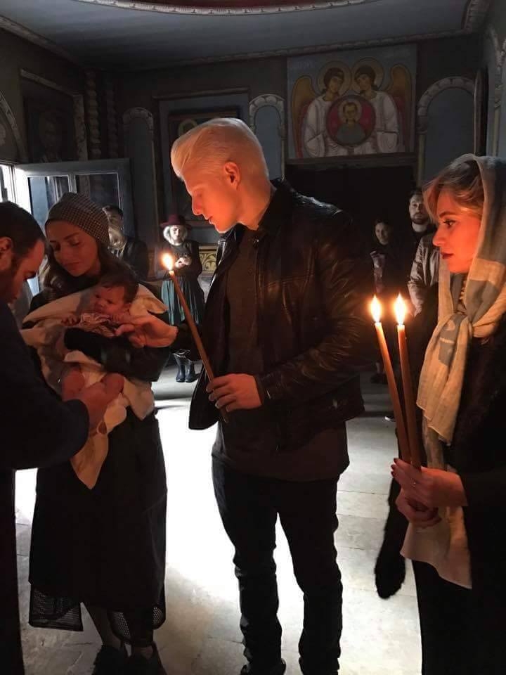 ფაქოს შვილი ბერა ივანიშვილმა და თემო მჟავიამ მონათლეს Rating