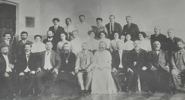 სამების ტაძრის მშენებლობა ჯუმბერ პატიაშვილის ცეკას მდივნობისას გადაწყდა Rating