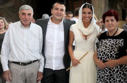 რა უთხრა ნიკა წულუკიძის ბებიამ შვილიშვილის ახალმოყვანილ ცოლს