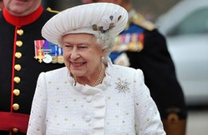 ელისაბედ II-ის ჩანთის საიდუმლო