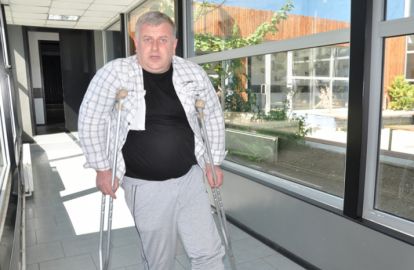 ვინ მოსტეხა ფეხი ნიკა არაბიძეს