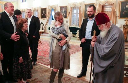 პრეზიდენტის შვილი გაქრისტიანდა(+ფოტოები)