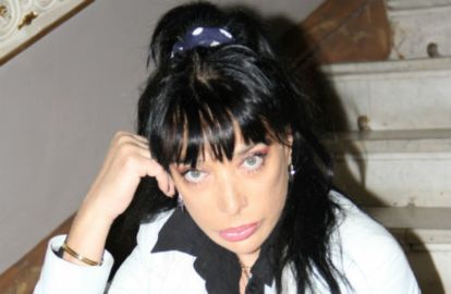 ''როდესაც 40 წლის ქალბატონი ისევ პრინცს ელოდება, ცოდოა...''