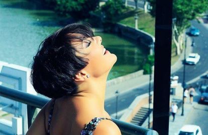 მაკა ზამბახიძის სექსუალური ფოტოსესია - ''სექსუკა ხარ დაო და რა გავაკეთო?''