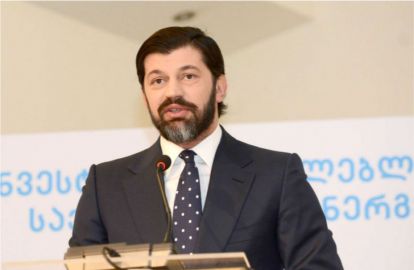 ნინამ თმა შეიჭრა და კახი კალაძემ წვერი მაინც არ გაიპარსა - შეცვლილი და დაწუნებული ვარსკვლავები