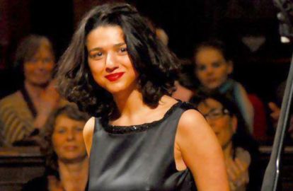 სოლიდარობა ხატია ბუნიათიშვილს! - პიანისტს მიმდევრები გამოუჩნდნენ