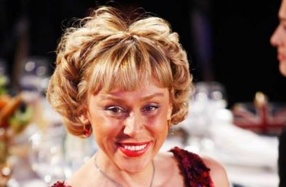 ნუკა კაციტაძე საყვარელ სტილისტს ყველგან მიჰყვება