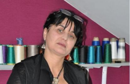 ვისთან იკერავს კაბებს პრეზიდენტის დედა