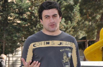 რა დარჩა პრეზიდენტის პაროდისტს გაგრაში