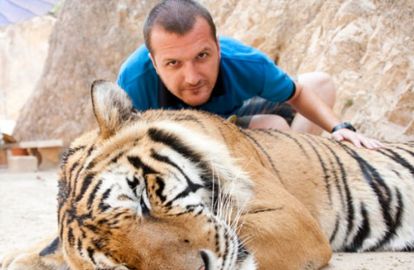 ფოტოხელოვანი, რომლისთვისაც მოგზაურობის გარეშე ცხოვრება წარმოუდგენელია