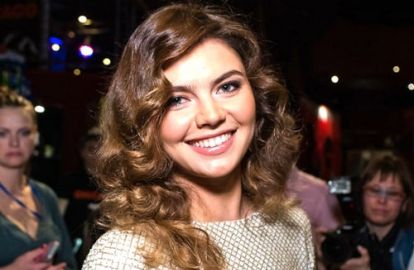 პუტინის საყვარელი ქალის აქამდე უცნობი, ექსკლუზიური ფოტოები - ალინა კაბაევას ცხოვრება