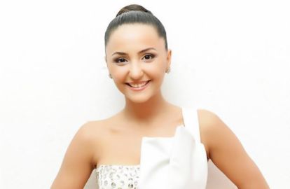 ''მეუღლემ რატომ უნდა იეჭვიანოს. მე ხშირად მყავს სიმპათიური პარტნიორები''