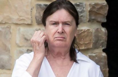 კენედის მკვლელის ქვრივს თავდასხმის ეშინია