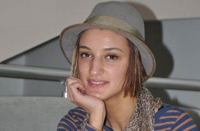 გვანცა ჯაფარიძე წყალქვეშა გადაღებებზე დელფინებმა გააბრაზეს