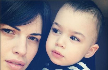  როგორ არჩევენ ძიძებს ცნობილი დედები და ვინ უზრდის შვილებს ირინა ონაშვილს, ხატია სიჭინავასა და ანა კოშაძეს 