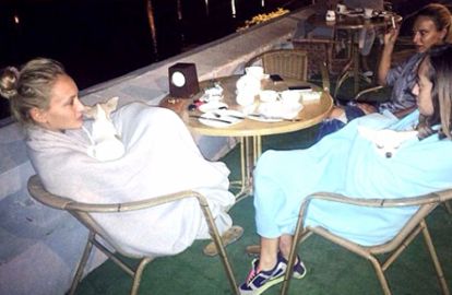 პრეზიდენტის ქალიშვილი მერსისთან ერთად ერთობა