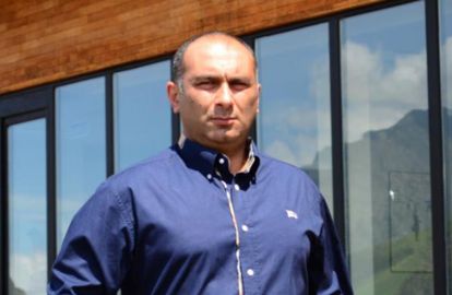 დიმიტრი ობოლაძე ეროსი კიწმარიშვილს იხსენებს - ''18 წლის წინ პირდაპირ ქუჩიდან მივაჭერი''...