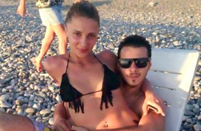 გიორგი ვარდოსანიძე მეუღლესთან გადაღებულ პიკანტურ ფოტოს აქვეყნებს