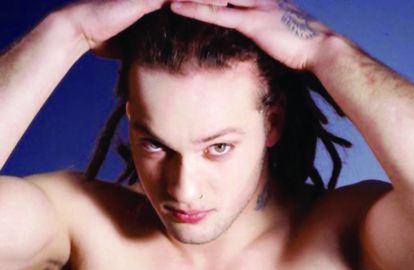 დათო ეზიაშვილმა ''გერლფრენდთან'' ერთად ეროტიკული ვიდეოები გადაიღო