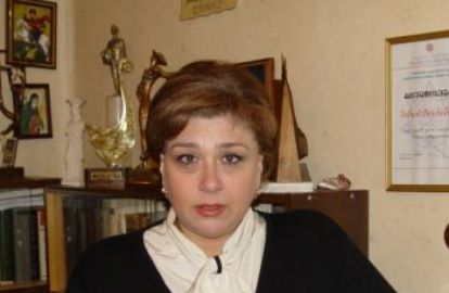 თამრიკო ჭოხონელიძე სტიქიასთან დაკავშირებულ განცხადებაზე განმარტებას აკეთებს - „ერთმა ჭუჭყიანმა“ არსებამ რა ქნა“