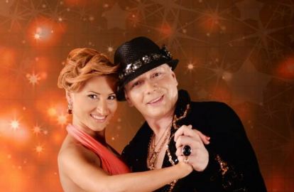 პონჩოს ბრჭყვიალი და სცენაზე დაკარგული გია სურამელაშვილი