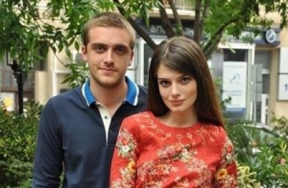 ჯანეტ ქერდიყოშვილის ულამაზესი დედა და ძმა, რომელიც მუდამ მის გვერდითაა (+ფოტოები)
