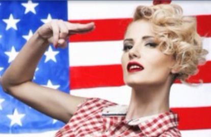 სადუნიშვილი ბეგაშვილს: შენთვის დედობრივი მოვალეობის შესრულება საკუთარი ინტიმური სცენების საყურებლად შვილთან ერთად პრემიერებზე სიარულია?