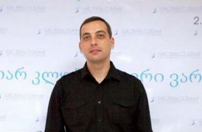 მოხალისე გიორგი კალატოზიშვილის დღიური სტიქიის ცენტრიდან- რამ გაანაწყენა ნანკას ძმა