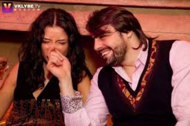 ვინ ესწრება ნინი ბადურაშვილის მშობიარობას და სად არის ირაკლი კუტალაძე