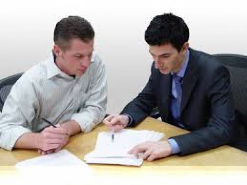 რატომ რჩებიან ადამიანები უბინაოდ