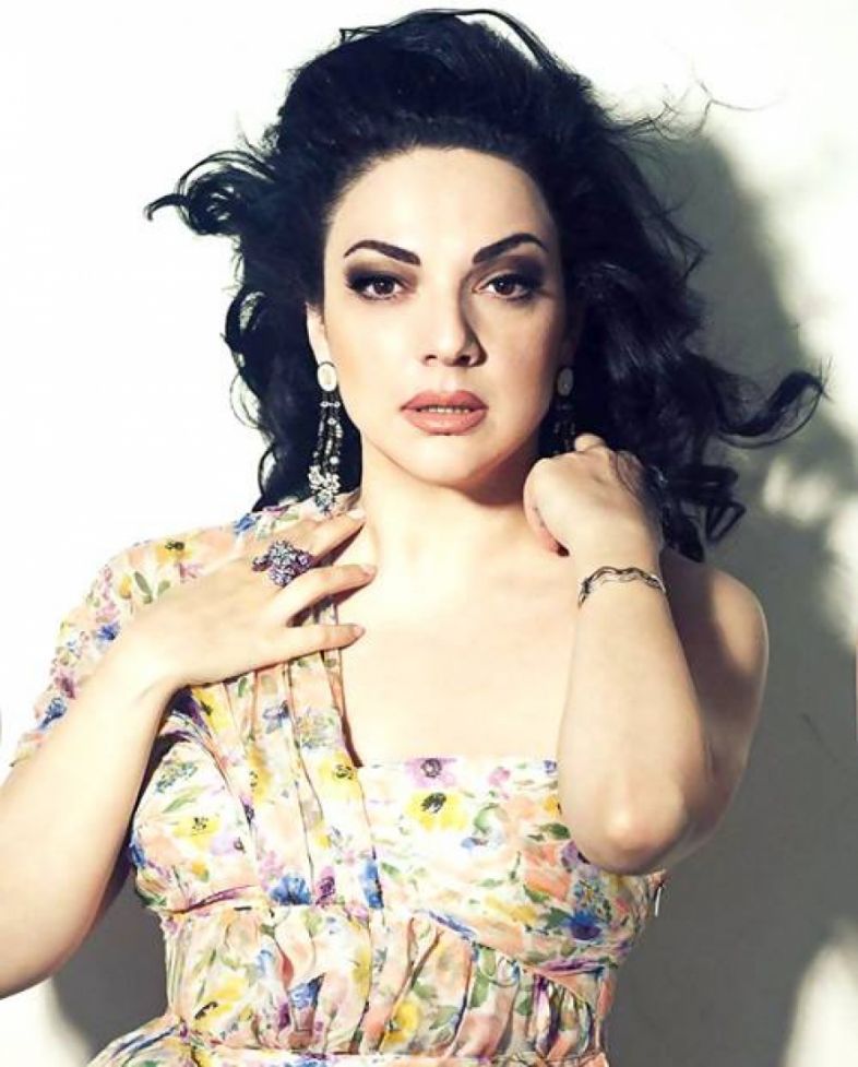 რას ფიქრობენ ქართველი მომღერლები თამარ ივერის გარშემო ატეხილ სკანდალზე