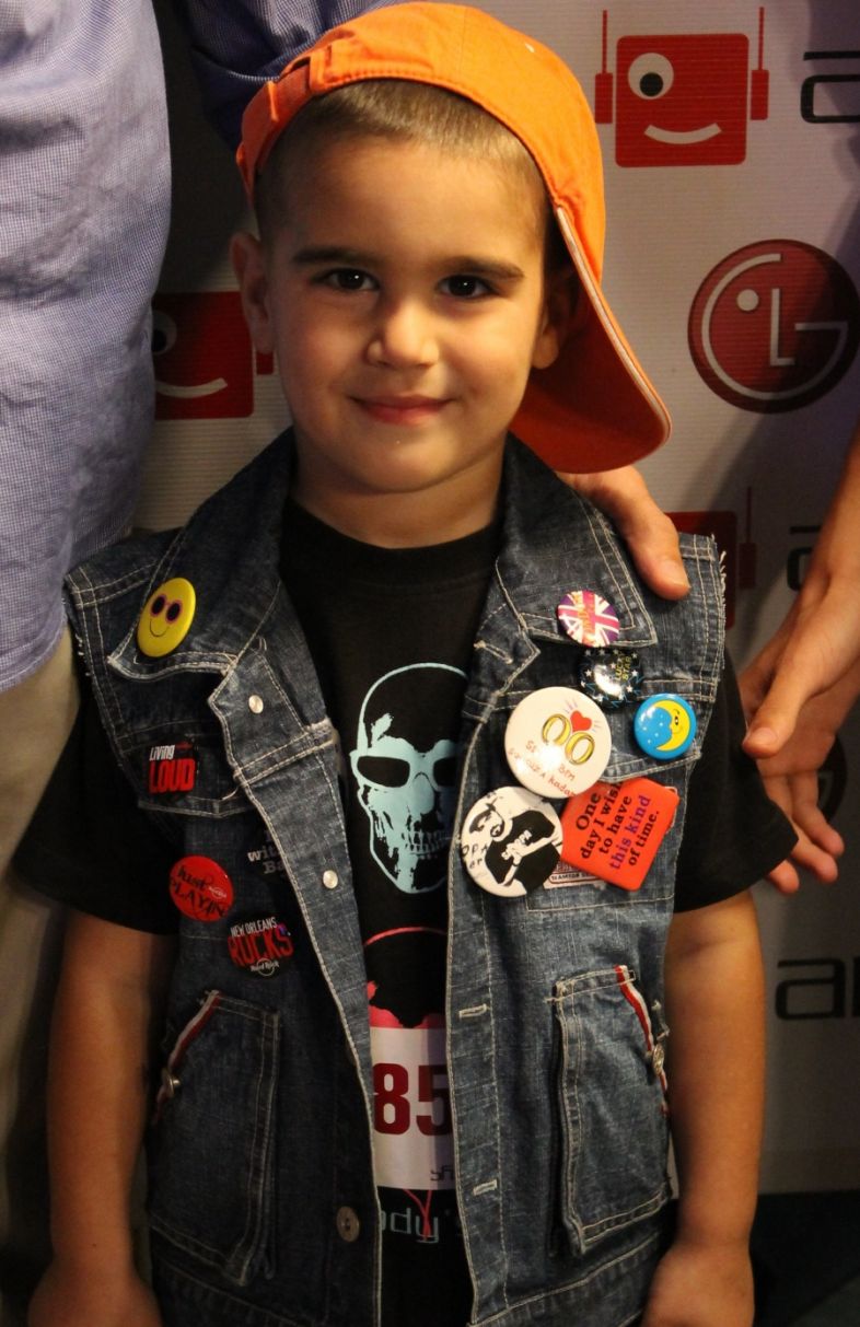 4 წლის ანდრია ფაღავამ გეგა ფალავანდიშვილს „ნიჭიერის“ ჟიური „დაატოვებინა“ 