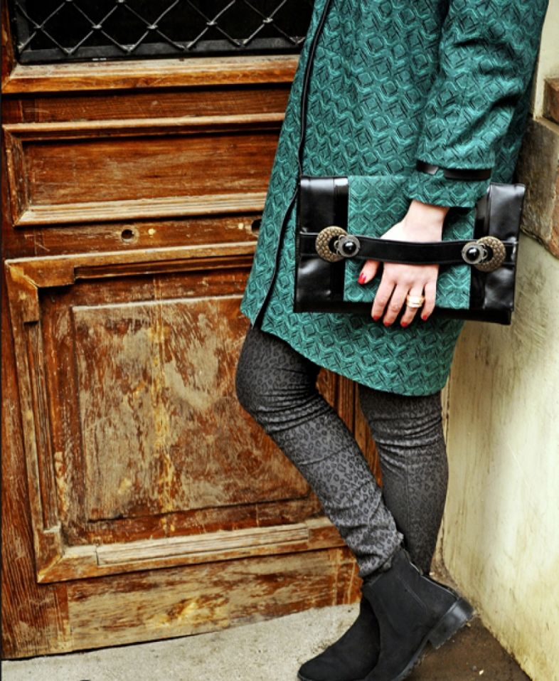 ''მოდურია ნაბეჭდით გაფორმებული ქუსლები...''