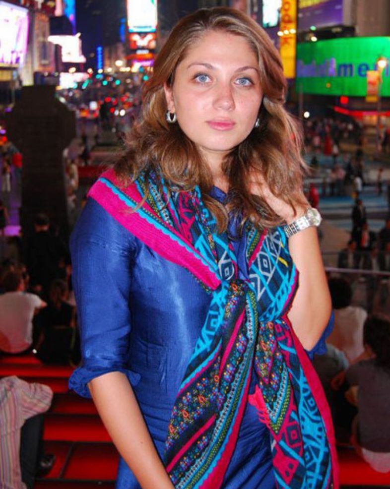 ელისო ჯარიაშვილს მეუღლე ქათინაურებით არ ანებივრებს