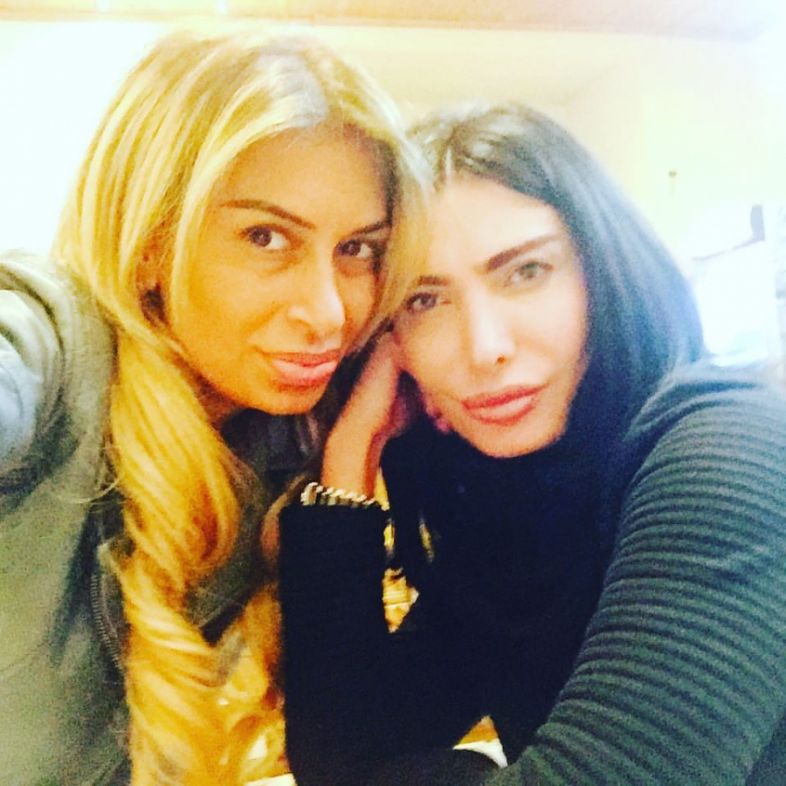 ხატია სიჭინავა მულთან ერთად გადაღებულ ფოტოს აქვეყნებს - ლალი ნოზაძის წინააღმდეგ შვილები გაერთიანდნენ