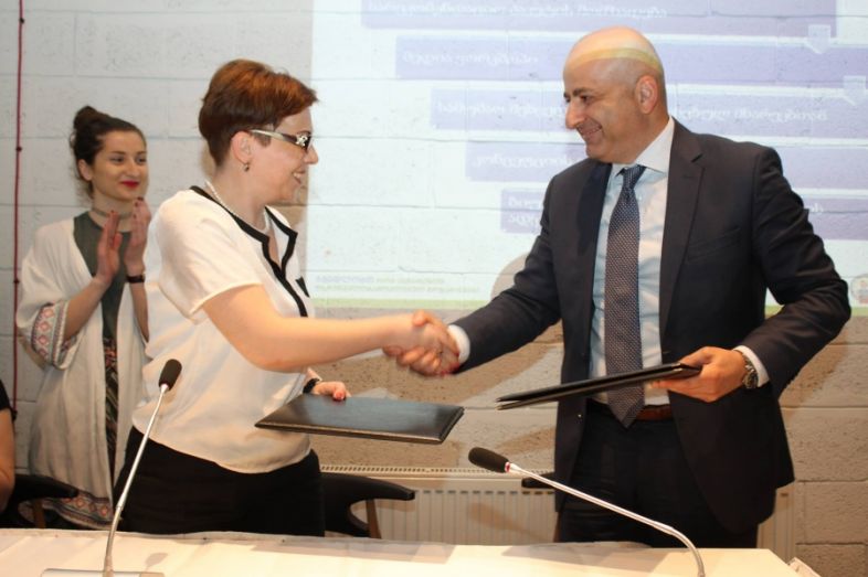 „ფონდი ნატახტარისა“ და „კოალიცია ბავშვებისა და ახალგაზრდებისათვის“ ერთობლივი კამპანია ზრუნვის სისტემიდან გასული ბენეფიციარების დასახმარებლად აქტიურ ფაზაში შედის