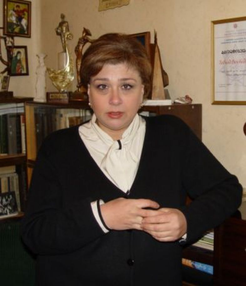 თამრიკო ჭოხონელიძე სტიქიასთან დაკავშირებულ განცხადებაზე განმარტებას აკეთებს - „ერთმა ჭუჭყიანმა“ არსებამ რა ქნა“