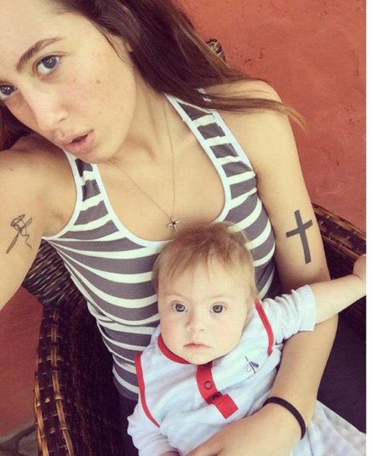 ანა მარგველაშვილი პატარა ძმის ახალ ფოტოებს აქვეყნებს : ''ყველაზე სიმპათიური ბიჭი''