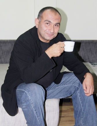 "ვადასტურებ, რომ ეს საკითხი დღის წესრიგში დგას" - დიმა ობოლაძე "რუსთავი 2"-დან მიდის?