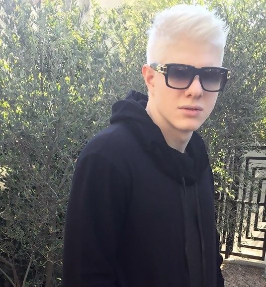 შალვა ნათელაშვილი ბერას მიმართავს - „შენ მაინც გქონია მადლიერების გრძნობა...“