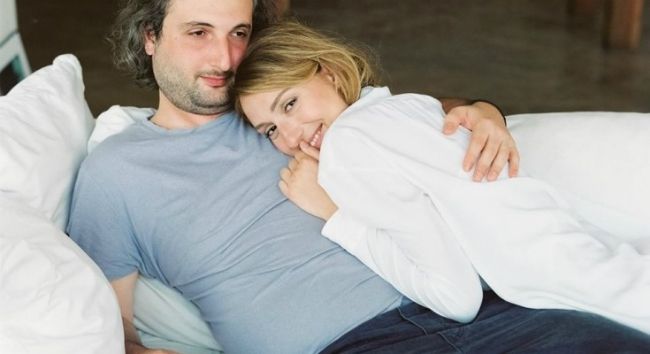 გიგი დედალამაზიშვილი და მარინა კარპი გოგონას მშობლები გახდნენ