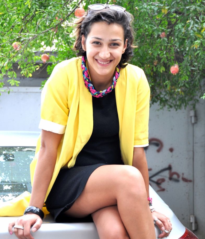 რატომ ტირის ქუჩაში ნინუცა მაყაშვილი