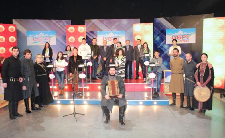 ონის წარმატებული მოსწავლეები „ეტალონში“