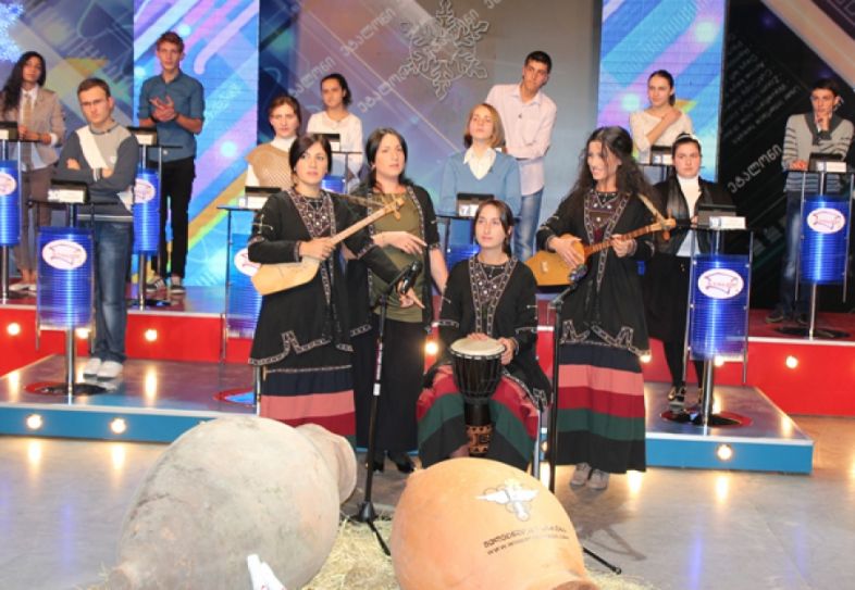 ხაშურელი წარმატებული მოსწავლეები „ეტალონში“