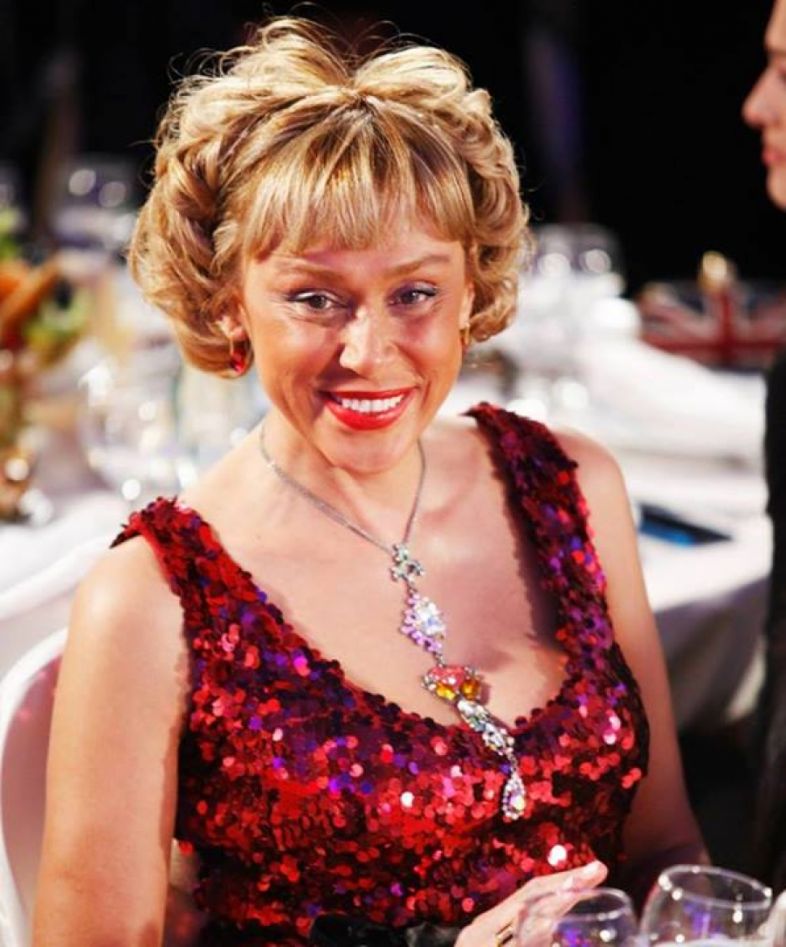 ნუკა კაციტაძე საყვარელ სტილისტს ყველგან მიჰყვება