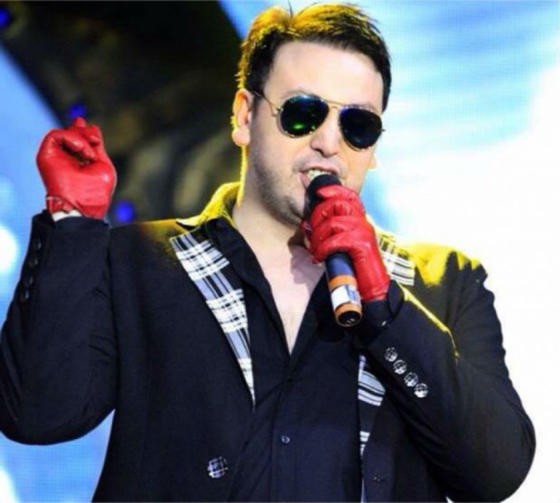 ანრი ჯოხაძე მათხოვარმა დაკაწრა და სათვალე დაუმტვრია